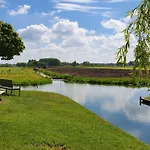 Holiday home Water & Meadow In Holland 2a & 2c Schoonrewoerd