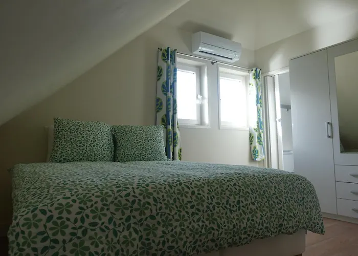 Water & Meadow In Holland 2a & 2c Holiday home Schoonrewoerd