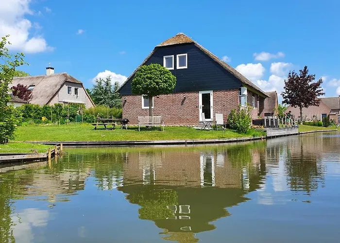 Water & Meadow In Holland 2a & 2c Holiday home *