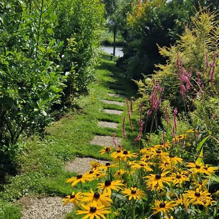 Holiday home Water & Meadow In Holland 2a & 2c